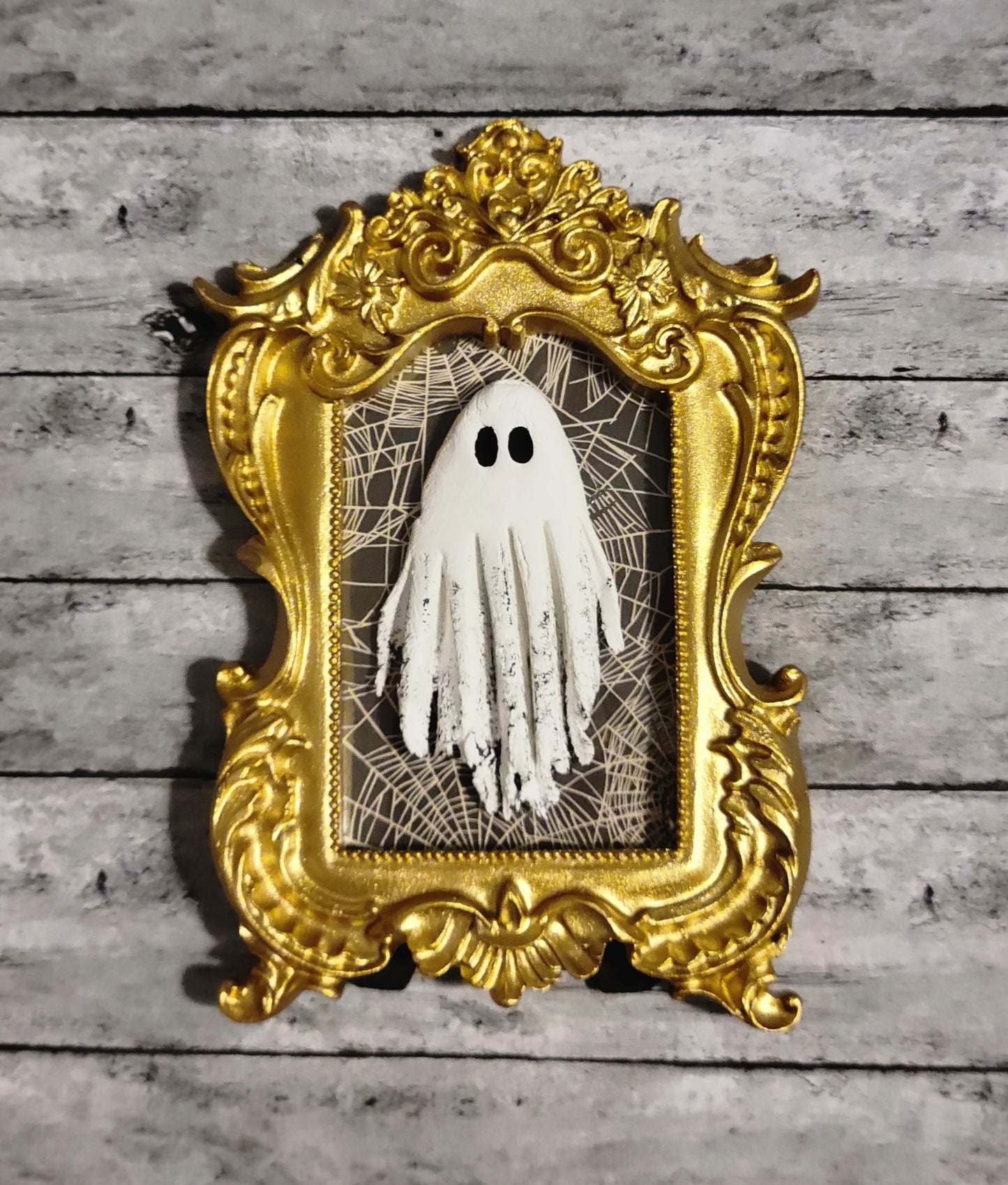 Mini Ghostie Vintage Embossed Rectangle Frames