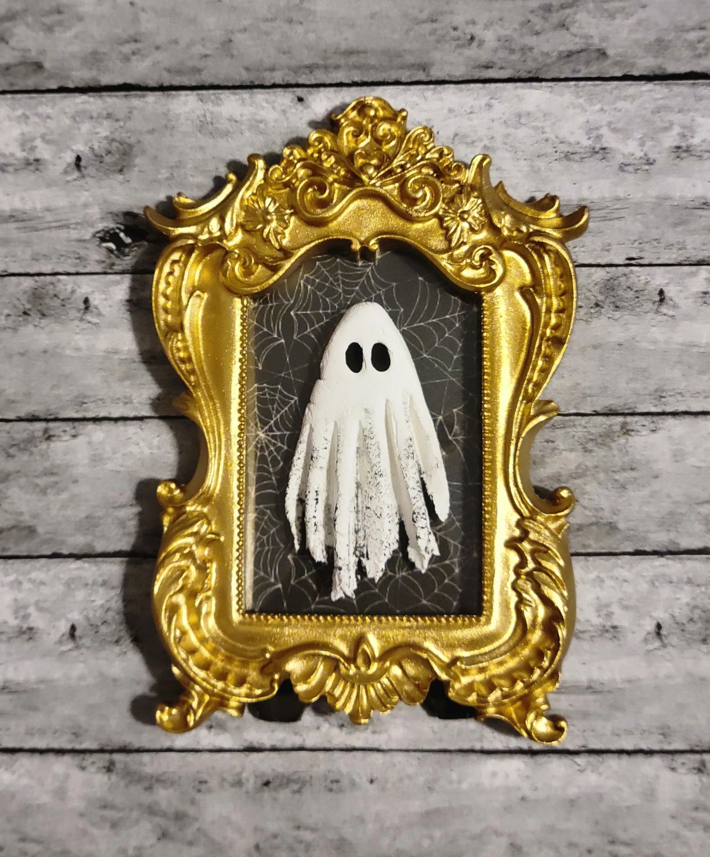 Mini Ghostie Vintage Embossed Rectangle Frames