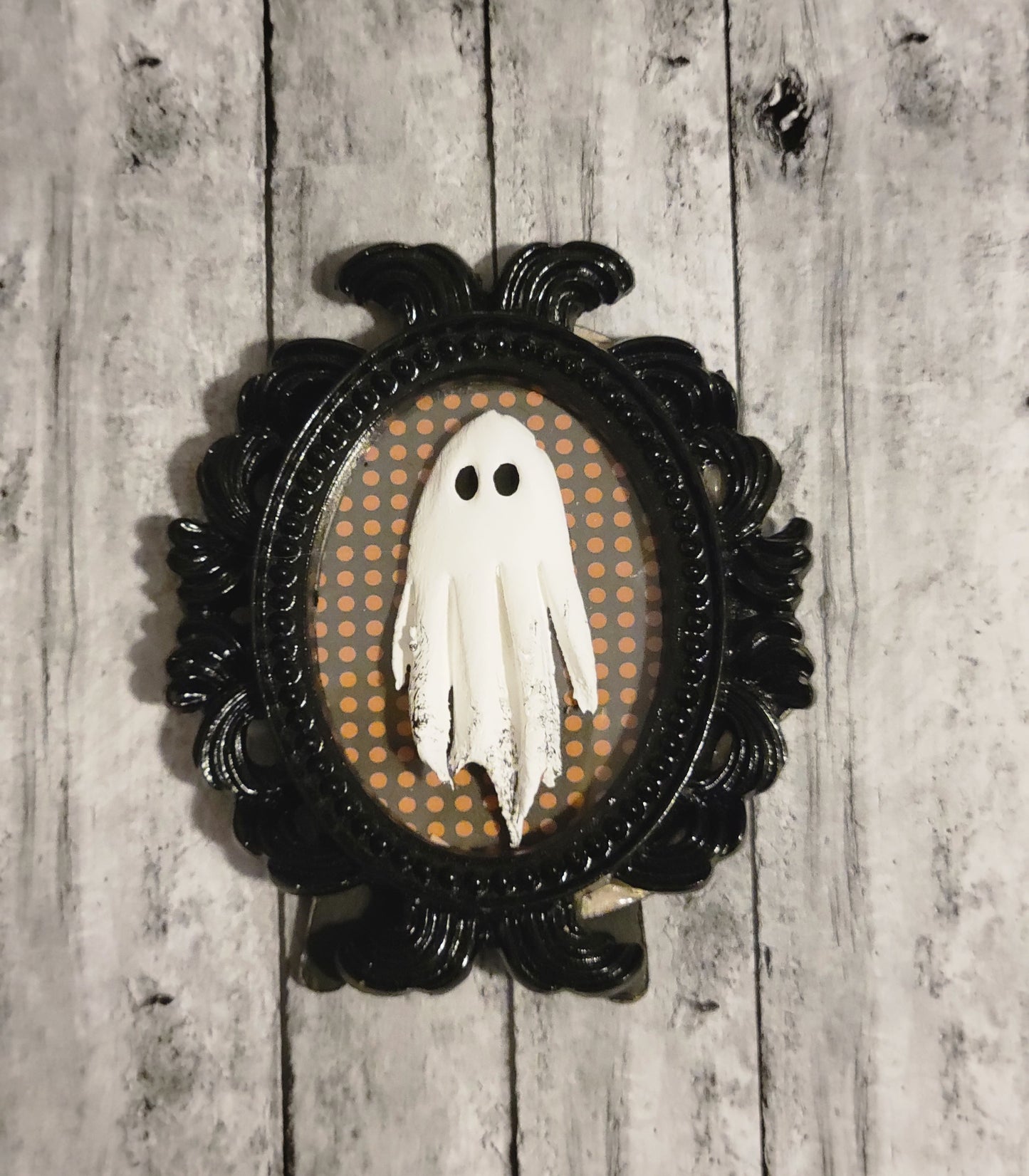Tiny ornate Ghostie Frames