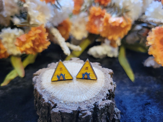 Midsommar Triangle House Mini Stud Wood Earrings